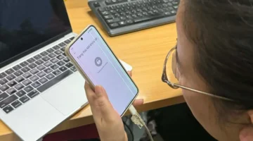 مستخدمو الإنترنت يشتكون من صعوبات تفعيل الحسابات المصرفية عبر الهاتف